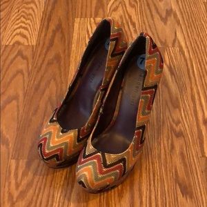 Madden Girl Tribal Print Pumps